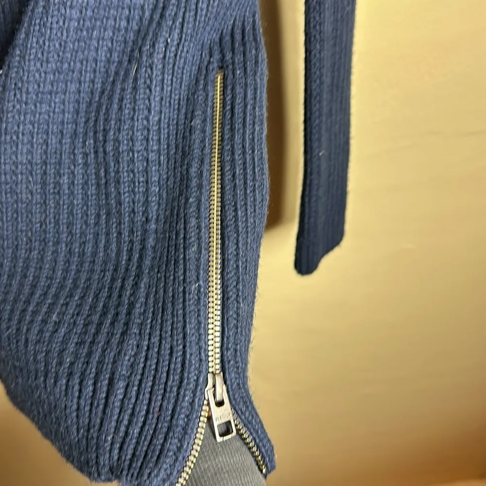 Athleta cowl neck merino wool blend sweater Size Xsmall Navy Blue - Image 3