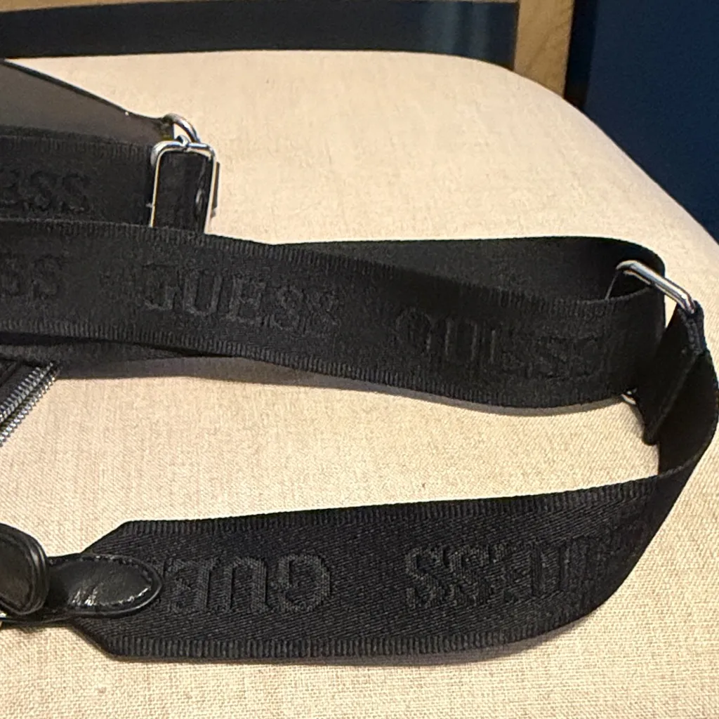 GUESS Black Shoulder/Crossbody Bag - Image 8