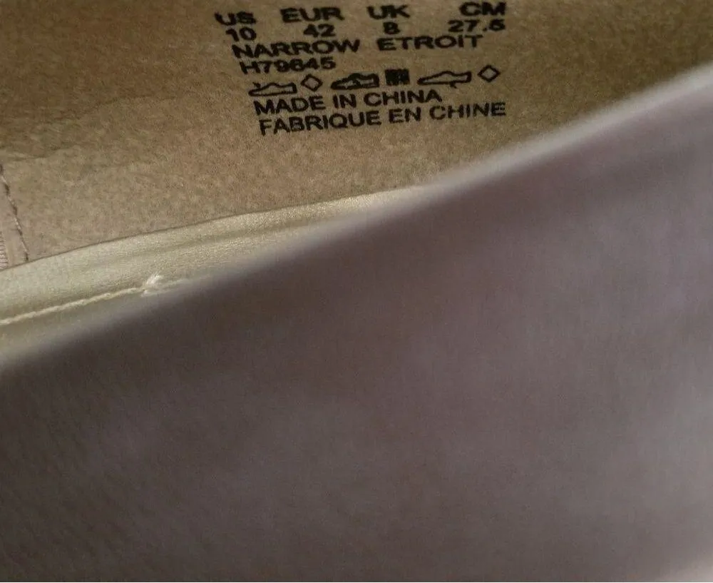 SOFT STYLE Women's shoes size 10 - Image 5