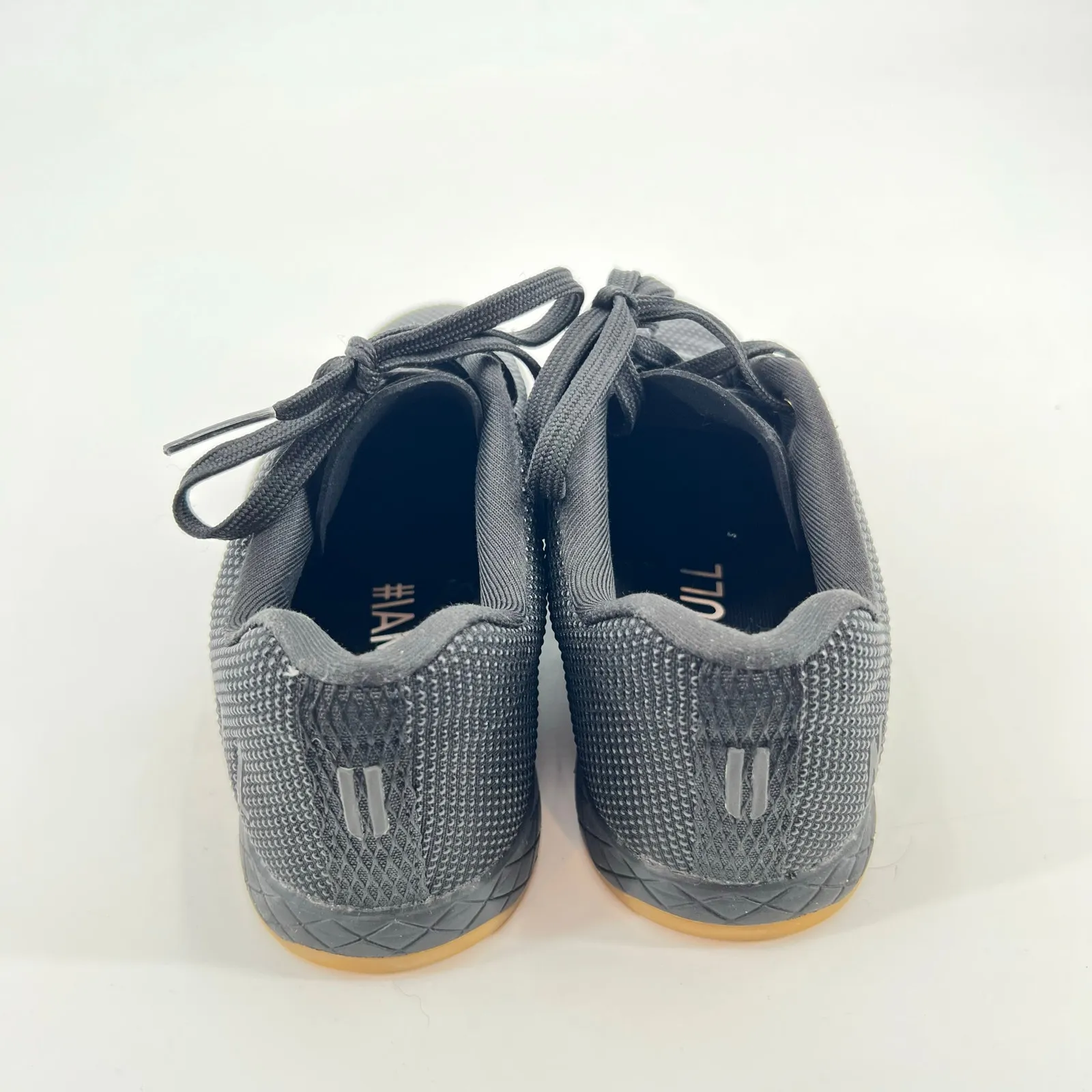 Nobull Superfabric black gum sneakers low top lace up strength training size 8 - Image 3