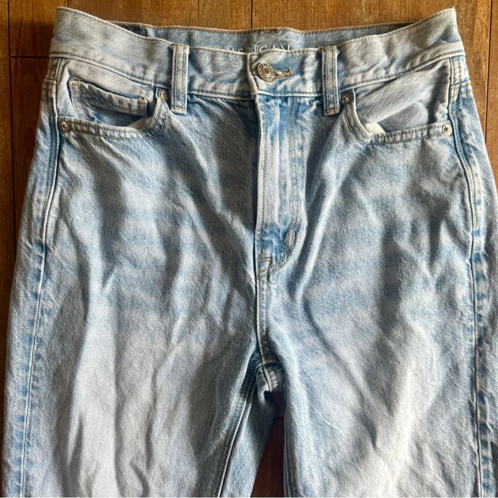 American Eagle Mom Jean Distressed High Rise Ripped Straight Leg Jeans Size 0 - Image 5