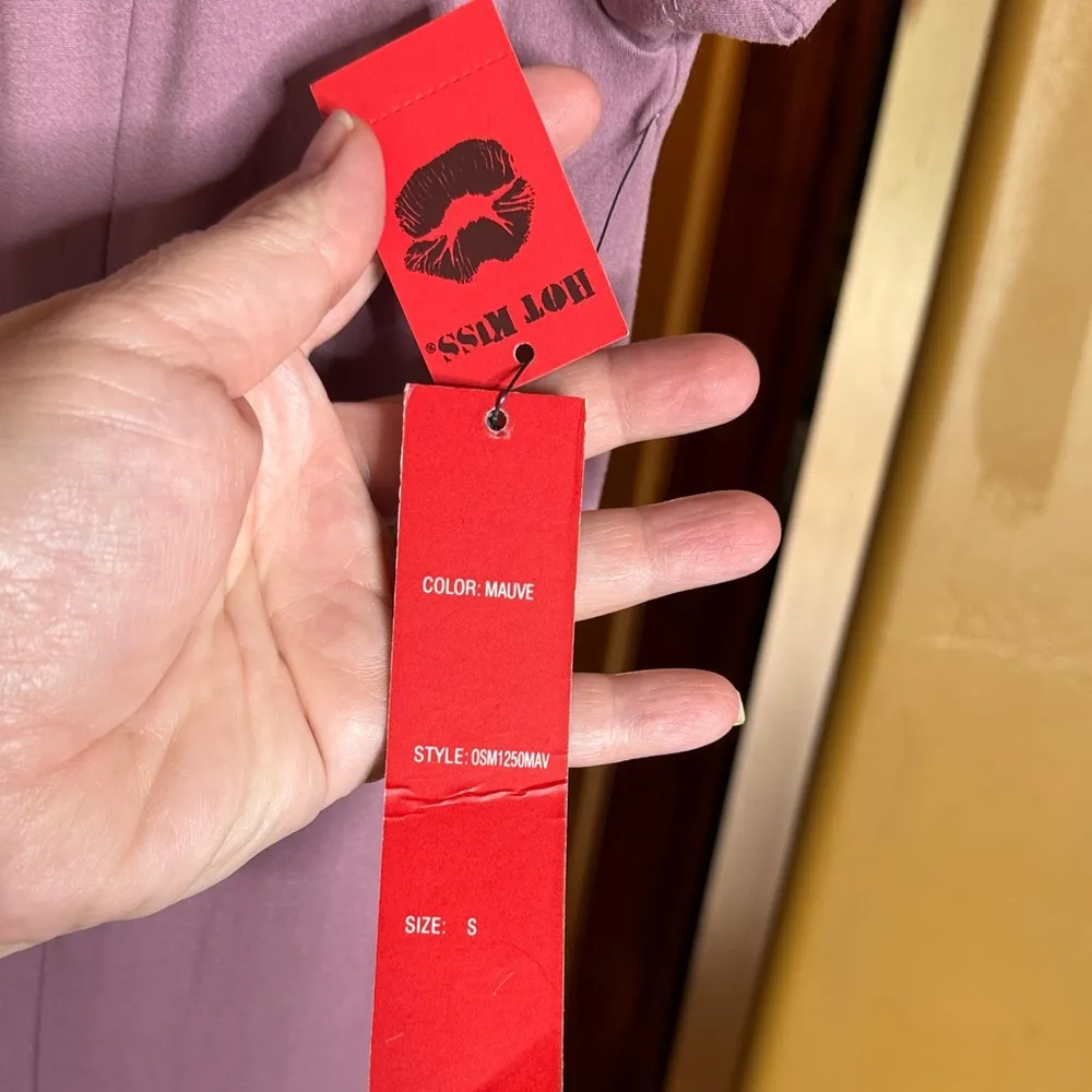 NWT Hot Kiss Mauve Off-Shoulder Cap Sleeve Maxi Double Slit Dress Size Small - Image 5