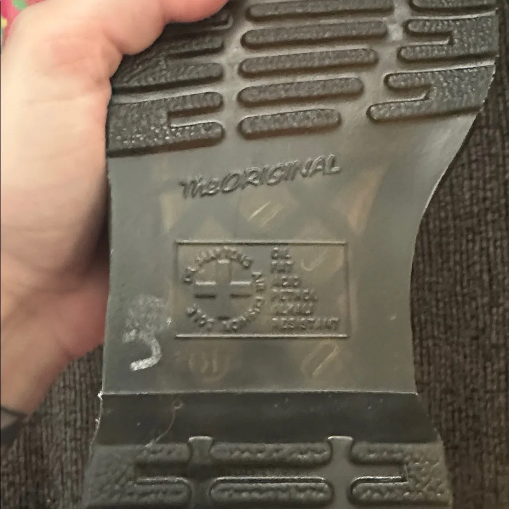 NWOT dr. Martens pascal daze 8 eye neon boots size 5 US Pink - Image 6