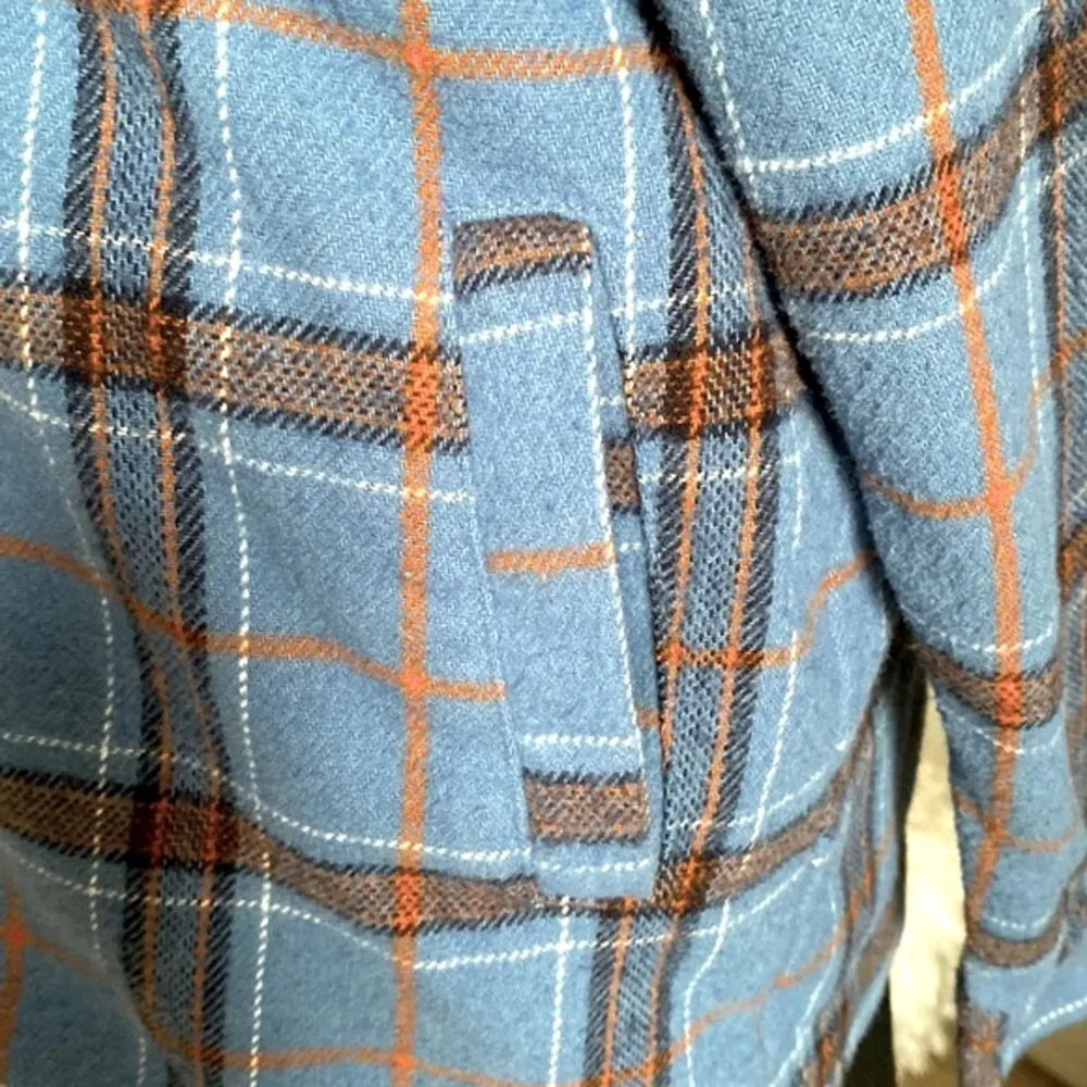 Velvet Heart Women’s Plaid Flannel Button Up Shirt Jacket Shacket with Pockets - Image 3