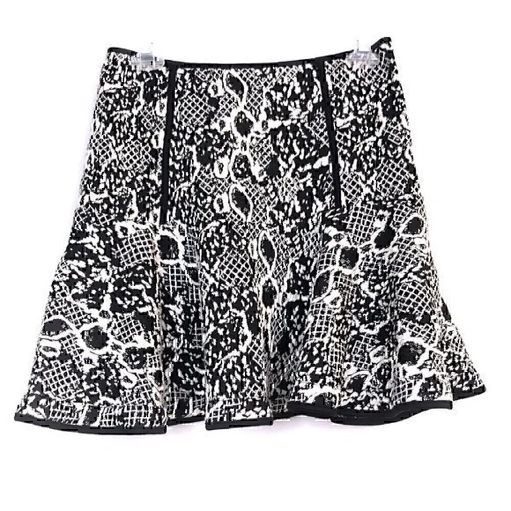 ROBBI NIKKI Mixed Print Jacquard Fit Flare Skirt Black Cream Ivory Floral Mini S - Image 3