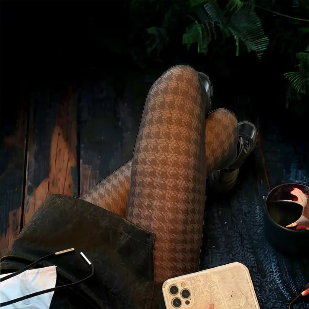 Houndstooth Black‎ Pantyhose, High Waist Elastic Footed Pantyhose One Size Black - Image 7