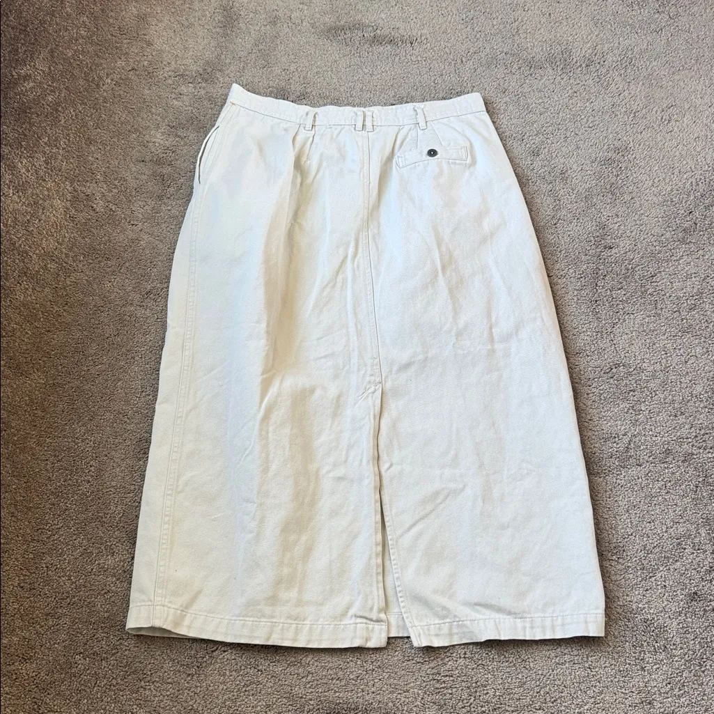 St. John's Bay Khaki Skirt - Image 4