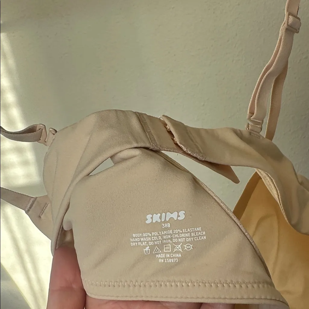 SKIMS FITS EVERYBODY UNLINED DEMI BRA STYLE: BR-UWR-2293 COLOR SAND SIZE 38B - Image 3