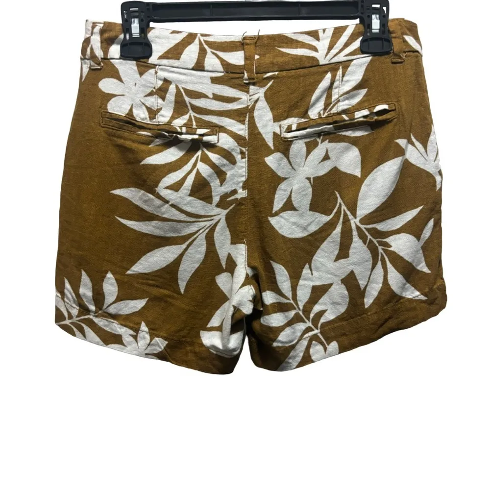 Linen Blend Brown Floral Everyday Shorts - Image 2