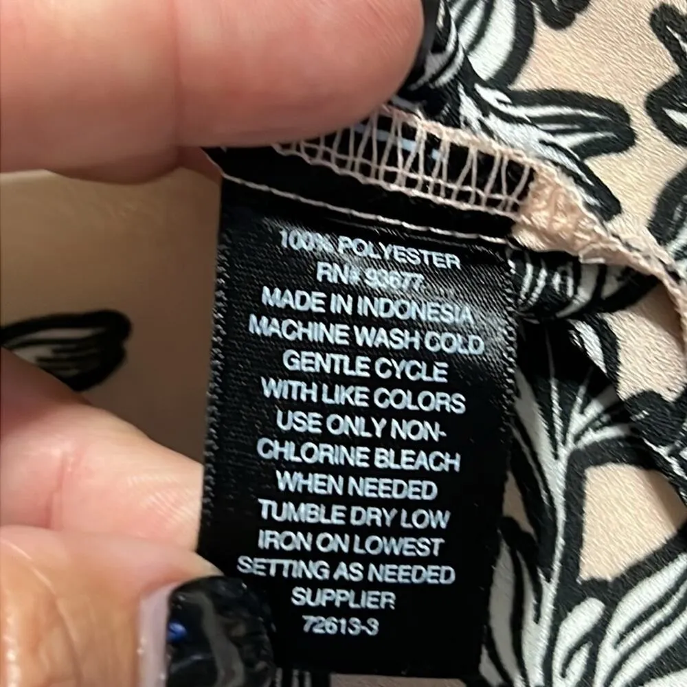 Worthington women’s size XS rose smoke floral blouse bell sleeves ruffles button - Image 7