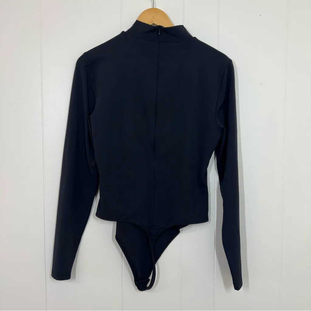 Babaton Black Long Sleeve Bodysuit - Image 8