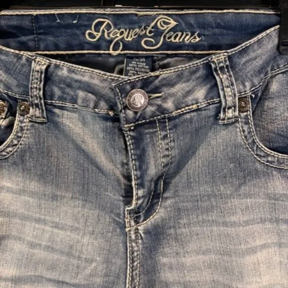 Request Jeans Women's Capri Acid Wash Stretch Side Slit Triangle Emblems 15/34 Blue - Image 2