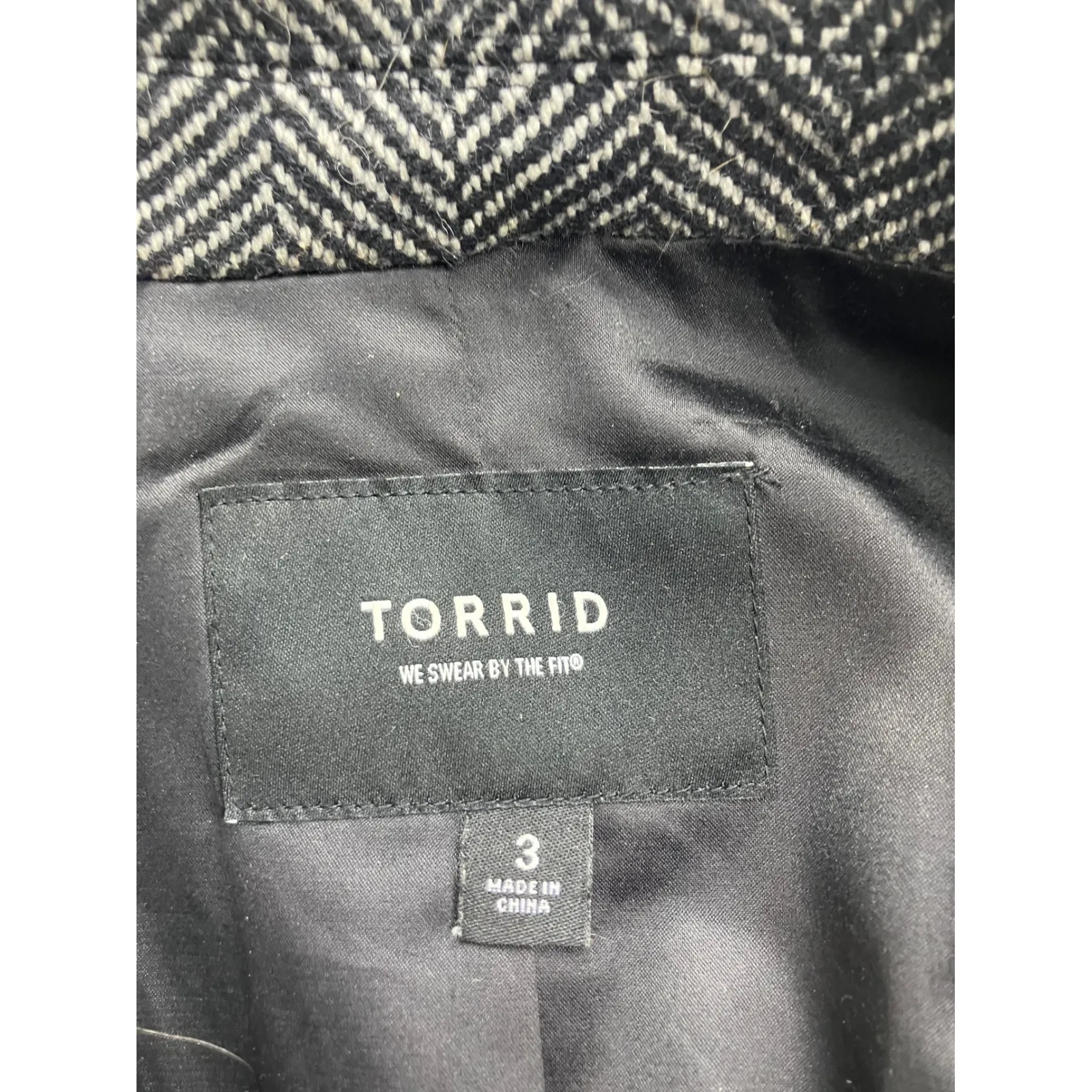 Torrid Black White Herringbone Double Breasted Coat Plus Size 3 Flaw - Image 2