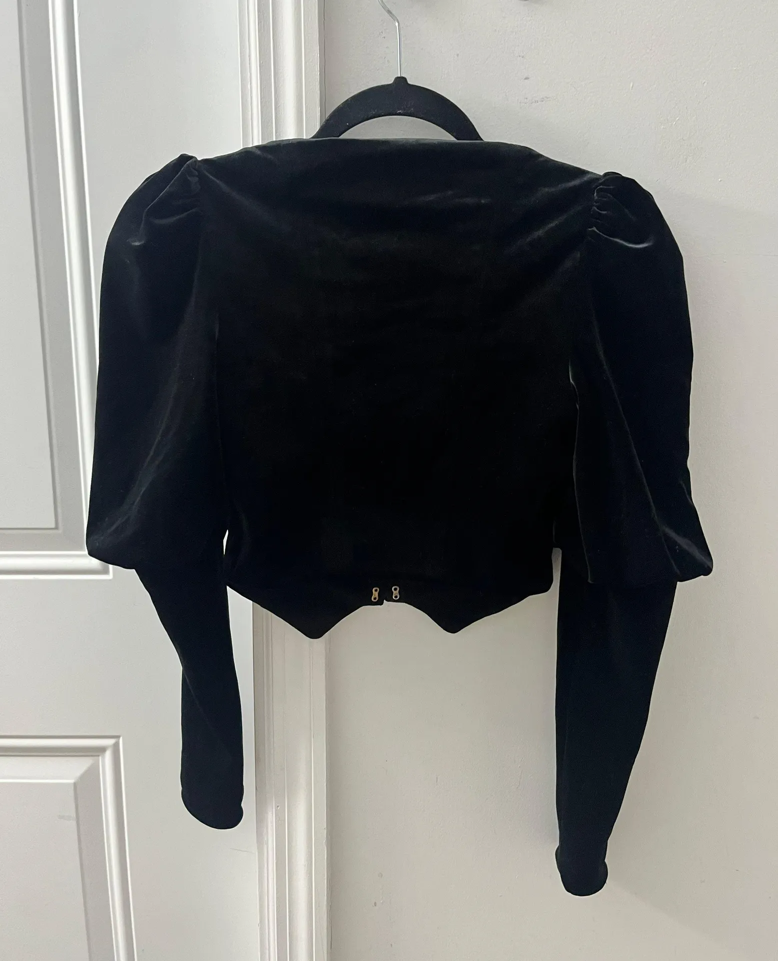 London Corset Velvet Long Sleeve Top - Image 3