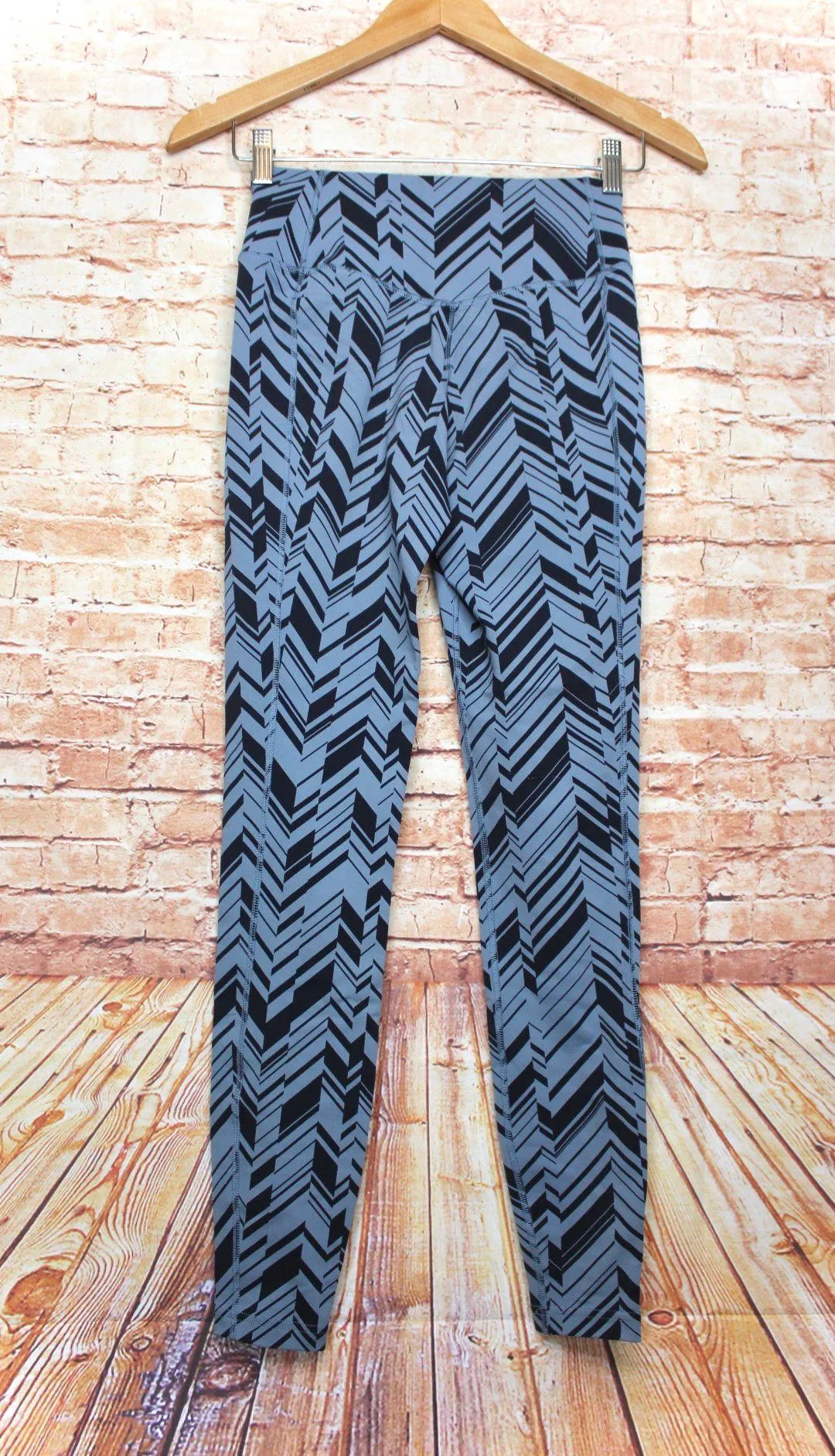| Blue Gray/Black Pattern Dri-Fit Leggings - Image 2