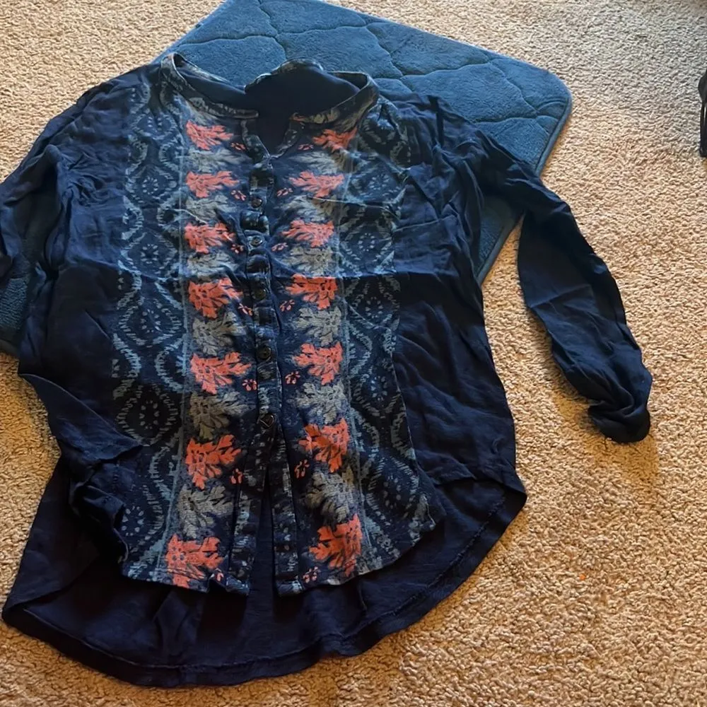 Lucky brand small blouse - Image 3