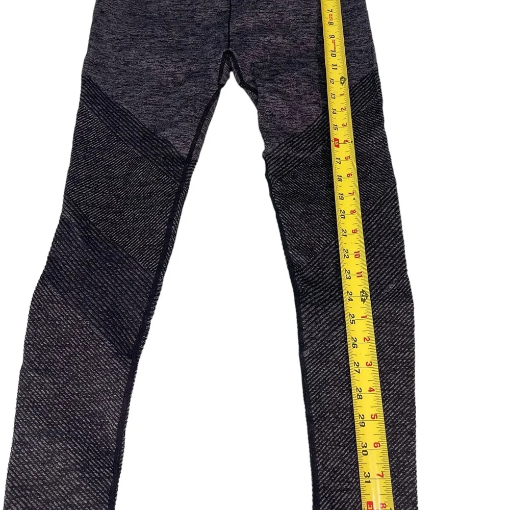 Fabletics High Waisted Seamless Ribbed Textured Leggings Womens Medium - Image 8