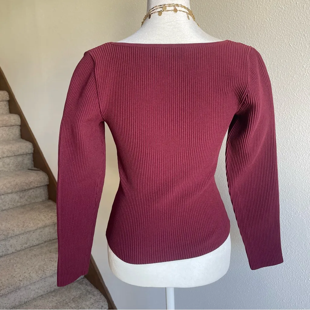 Aritzia Babaton Sculpt Knit Sweetheart Long Sleeve Top in Burgundy Wine Medium - Image 7