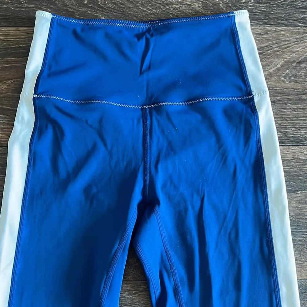 Solid & Stripe Sport Legging - Image 2