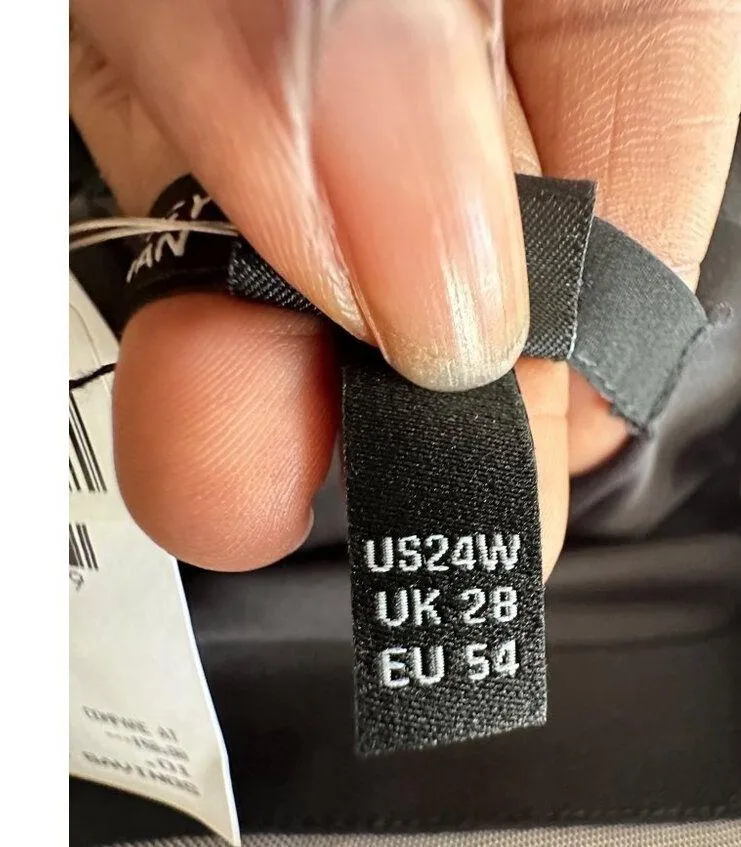 Maggy London Illusion yoke crepe cocktail dress Size 14 With Sheer Sleeves 24W - Image 13