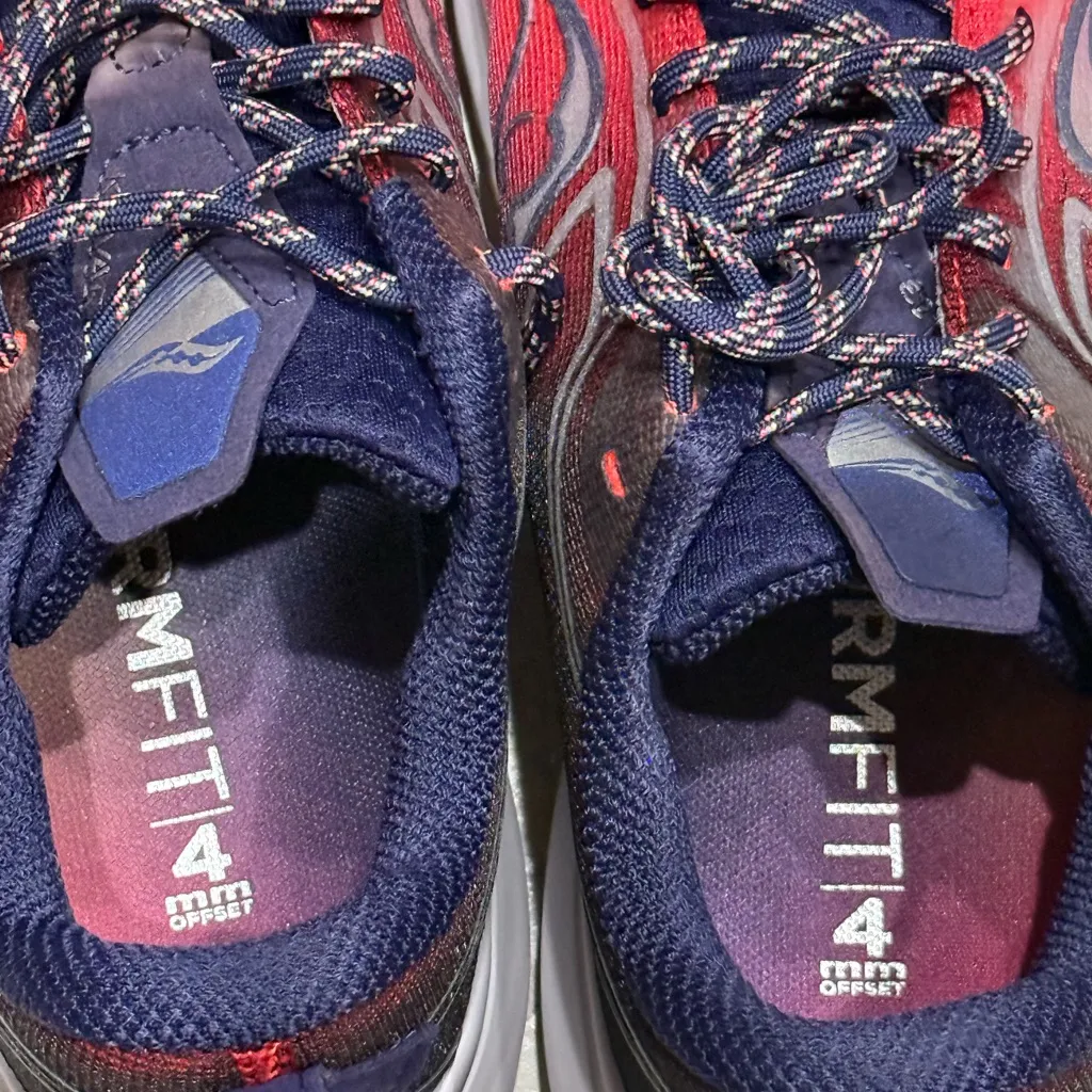 Saucony Kinvara 13 Red Fitness Workout Running Shoes Sneakers Size 6.5 - Image 9