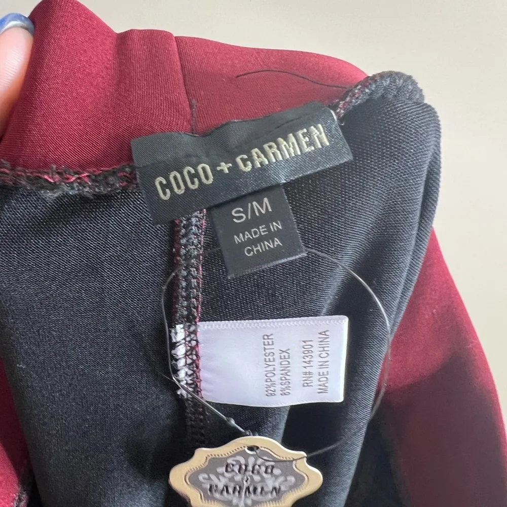 NWT coco & Carmen maroon pull on pants zipper pockets s/m - Image 10