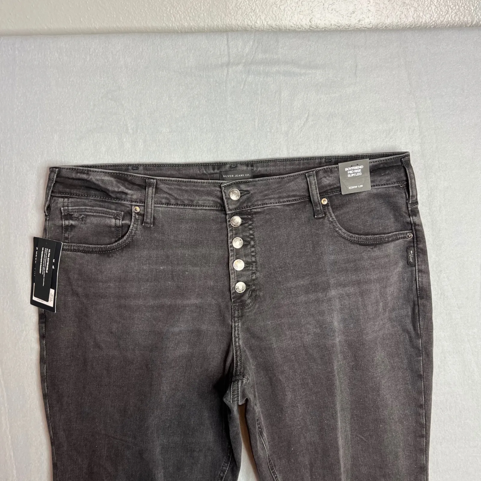 Silver Jeans Co Boyfriend Mid Rise Slim Leg Jeans Plus Sz 20W Distress Black NWT - Image 9