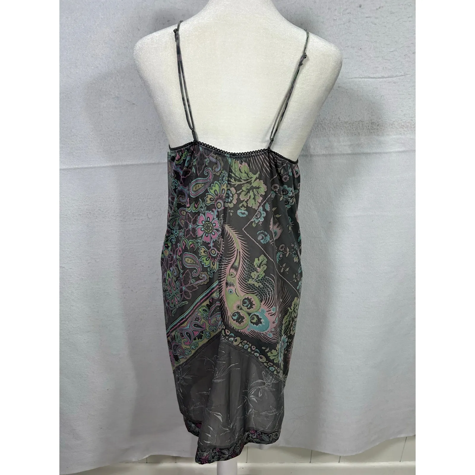 Free People Hayes Mini Slipdress in Gray paisley. Size Large NWOT - Image 5