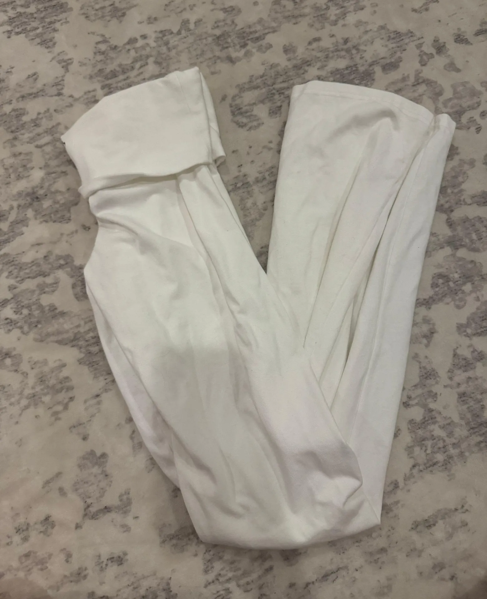 White Pants - Image 3