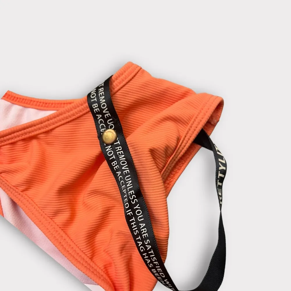 NWT. Coral/ Orange Pretty Little Thing Twist bikini top - Image 5