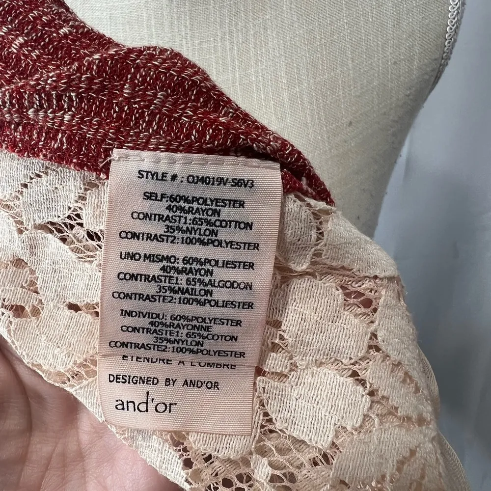 And’or Vogue size small button front blouse - Image 10