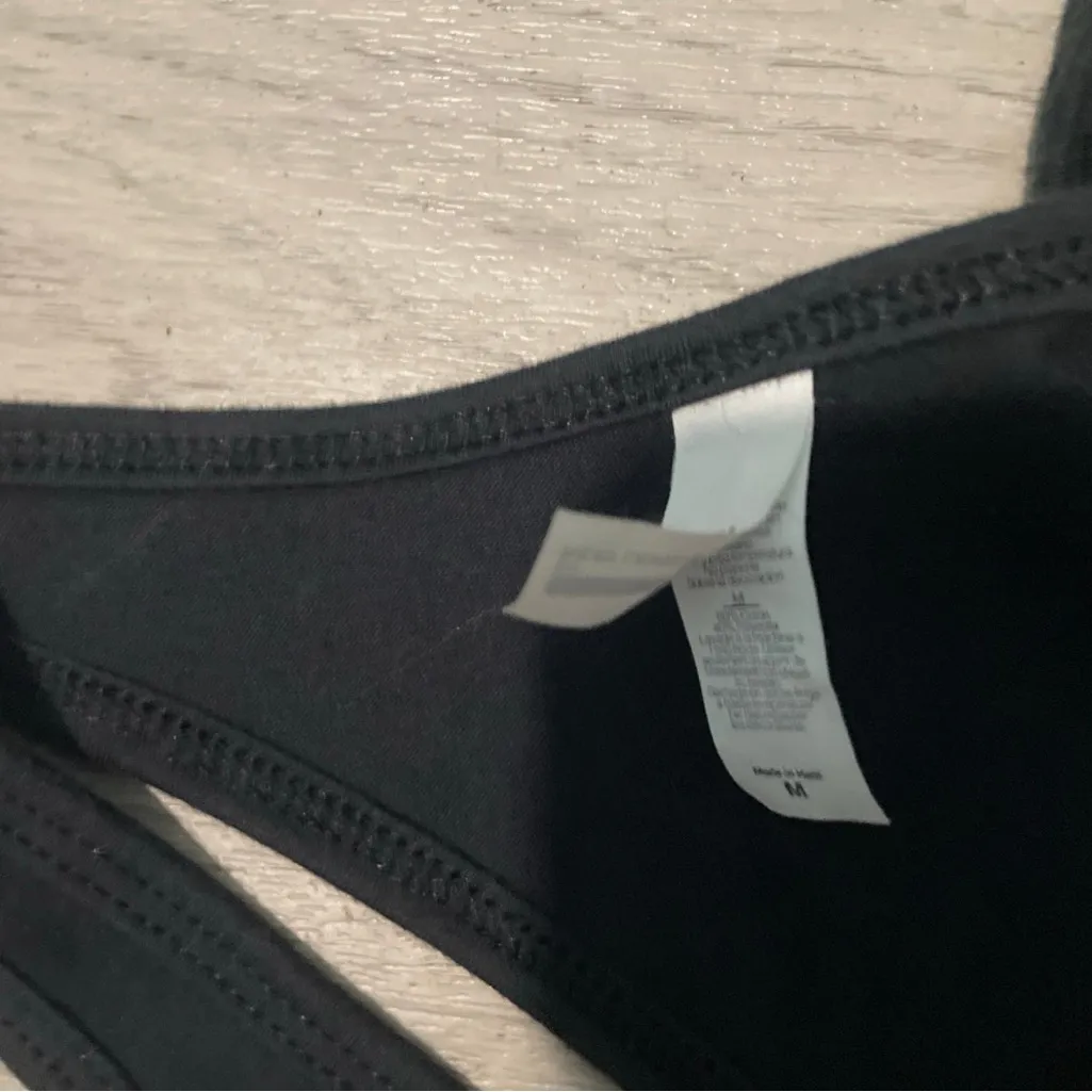 Black 'Survivor' Tank Top Size M - Image 2