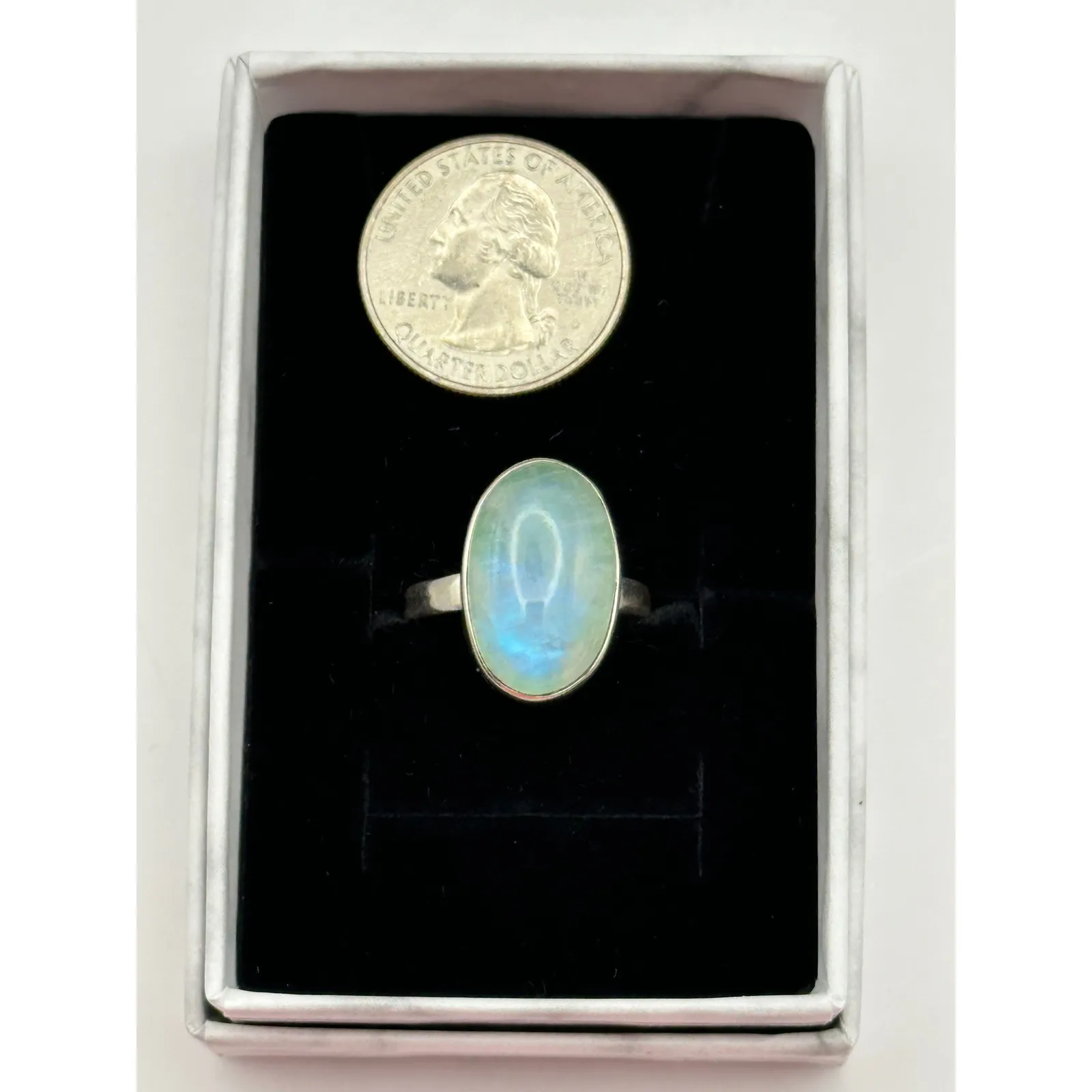 Green Moonstone Sterling Silver Handmade Ring Size 9 - Image 9