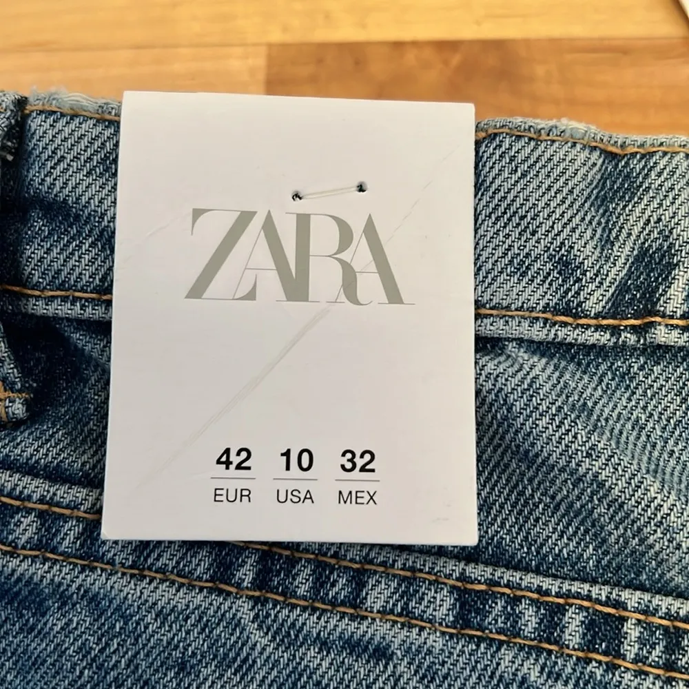 ZARA High Rise Cutoff Jean Shorts - NWT - Image 3