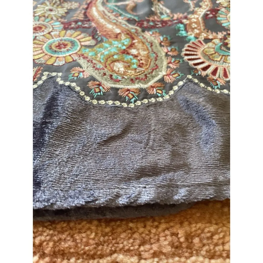 Sundance  Women’s 100 % CUPRO VELVET Boho embroidered Bell Sleeve Tunic XS - Image 5