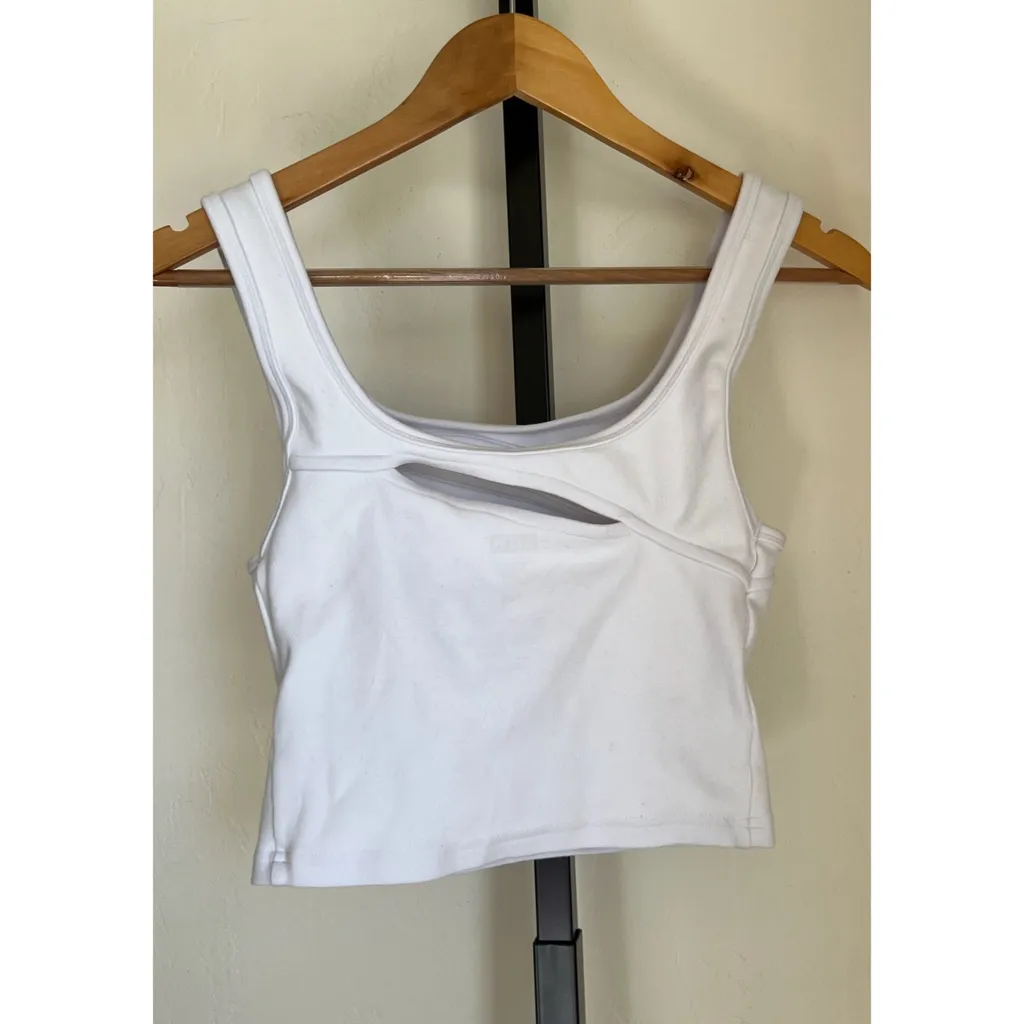 Kith  White Cut Out Crop Top XS - Image 2