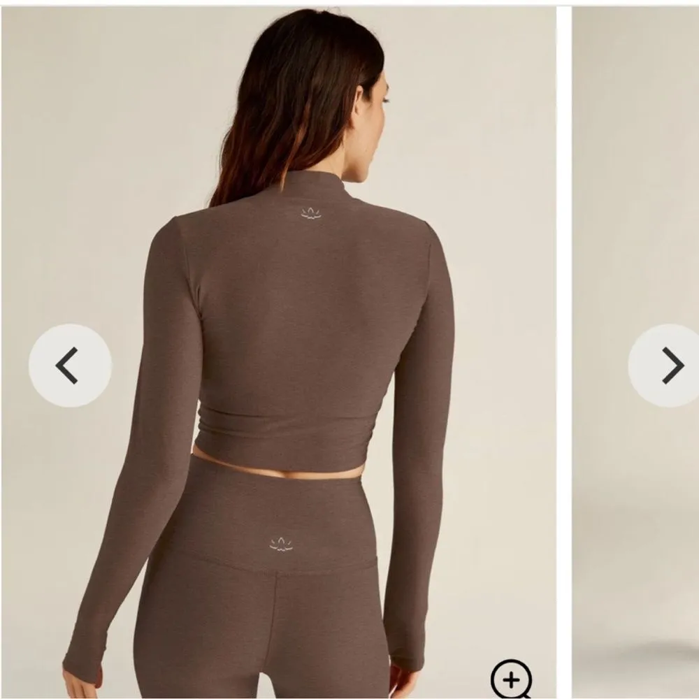 Beyond Yoga Featherweight Moving on Cropped Pullover NEW  in Trufh Size Large - Image 2