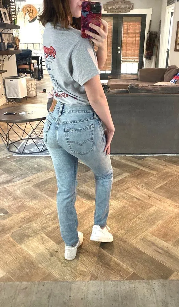 Levi’s Levi Boyfriend Jeans  - Image 3