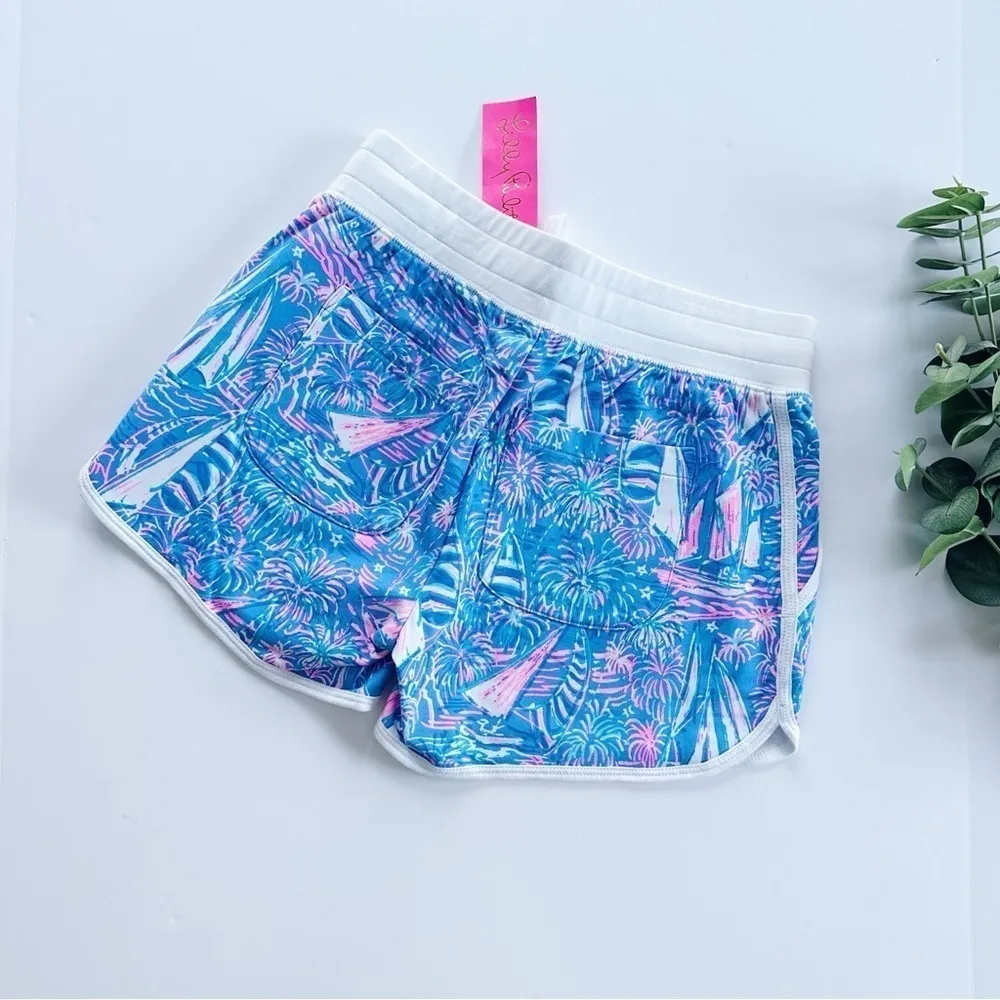 NEW Lilly Pulitzer 4” Short Bocca Blue It’s a Sailabration - Image 4