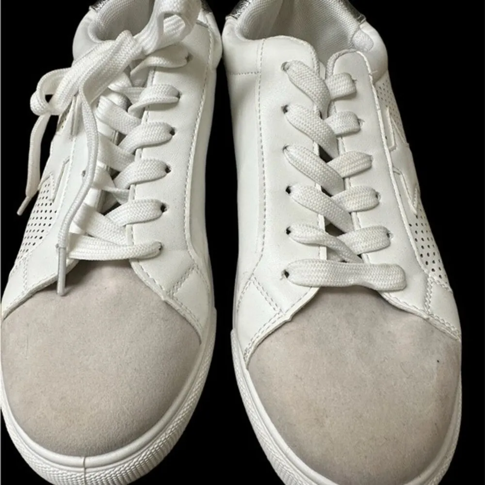 Backwoods leather lace up shoes with star Size 9 - Image 2