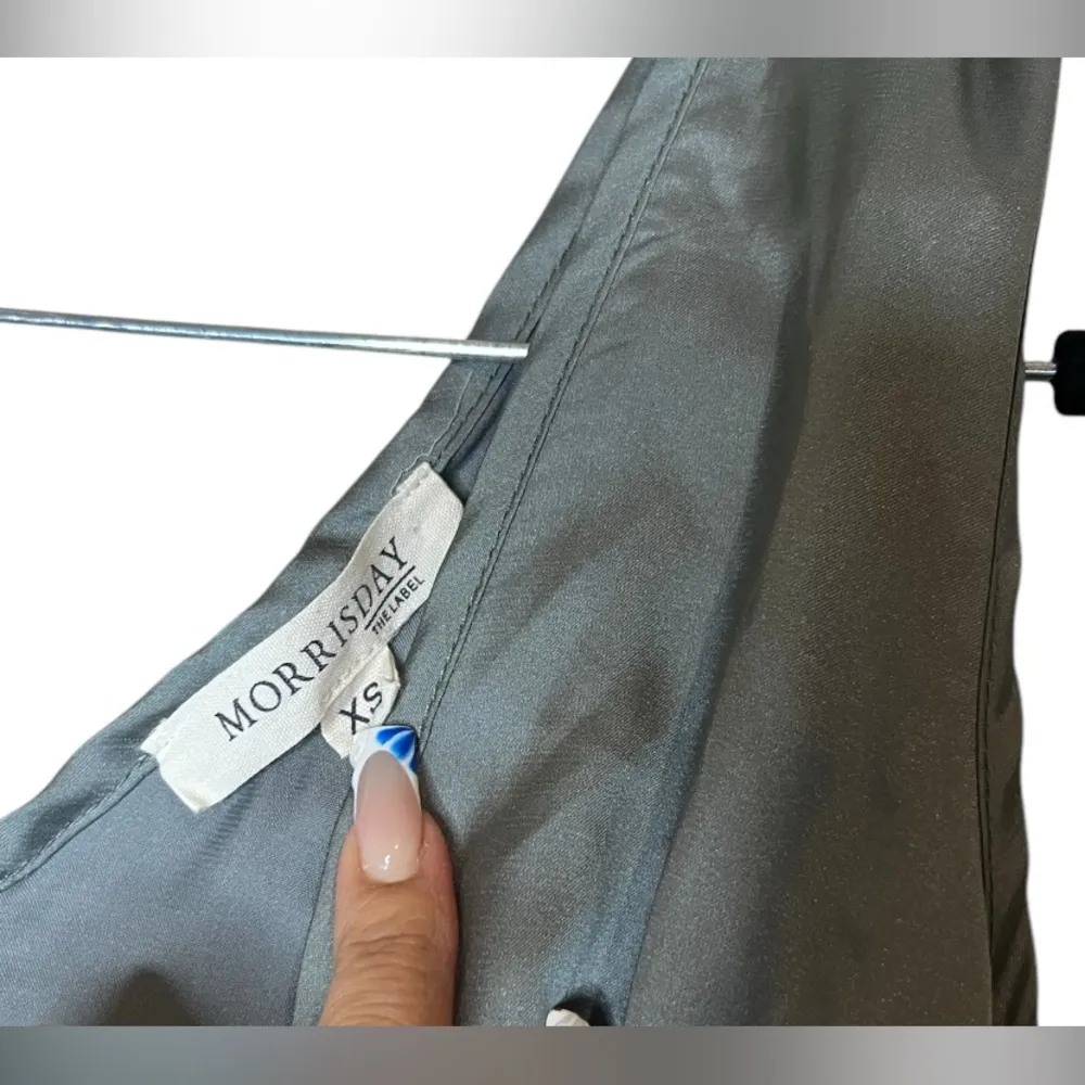 Morrisday The Label Dusty Green Satin Lace V - Image 5