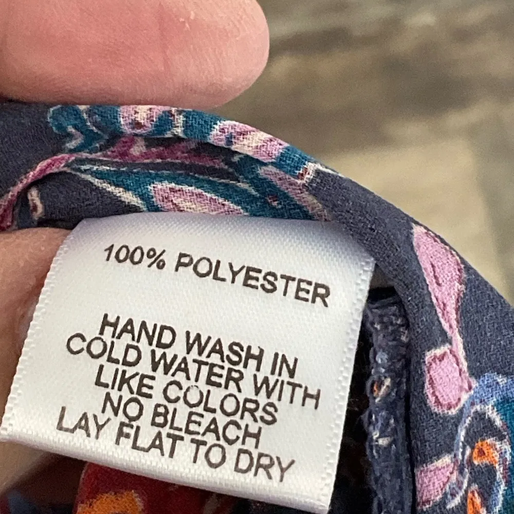 NWT Floral smocked top. Paisley print. Size 4X P2P 27” length 27” - Image 6