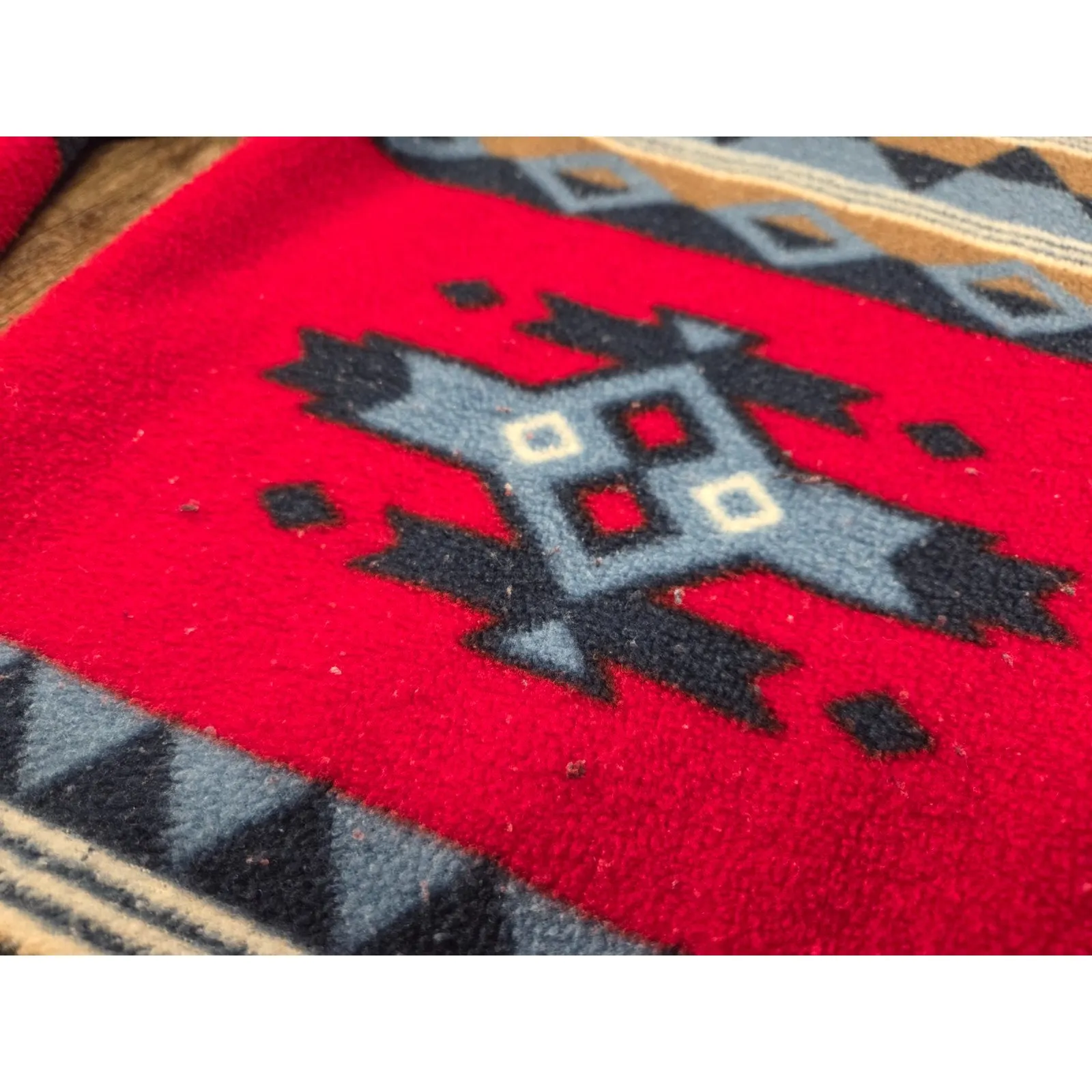 Capacity Petites Medium Red Aztec Southwestern Think Fleece Button Jacket Size undefined - Image 5