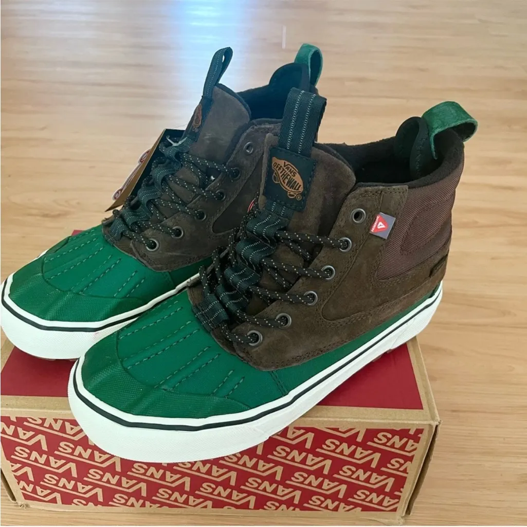 Vans unisex Sk8-Hi Del Pato MTE-2
Women 9.0 US - Image 6