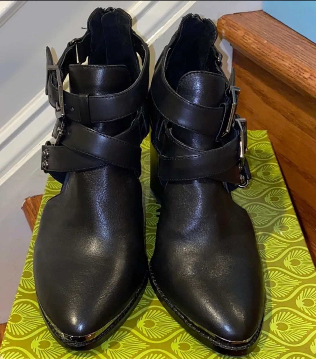 Gianni Bini Ankle Boots - Image 3