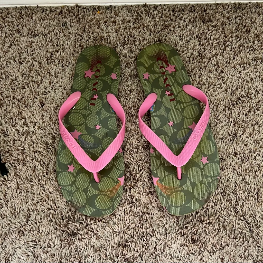 Coach  Zak Flip Flop With Star Print - Image 2