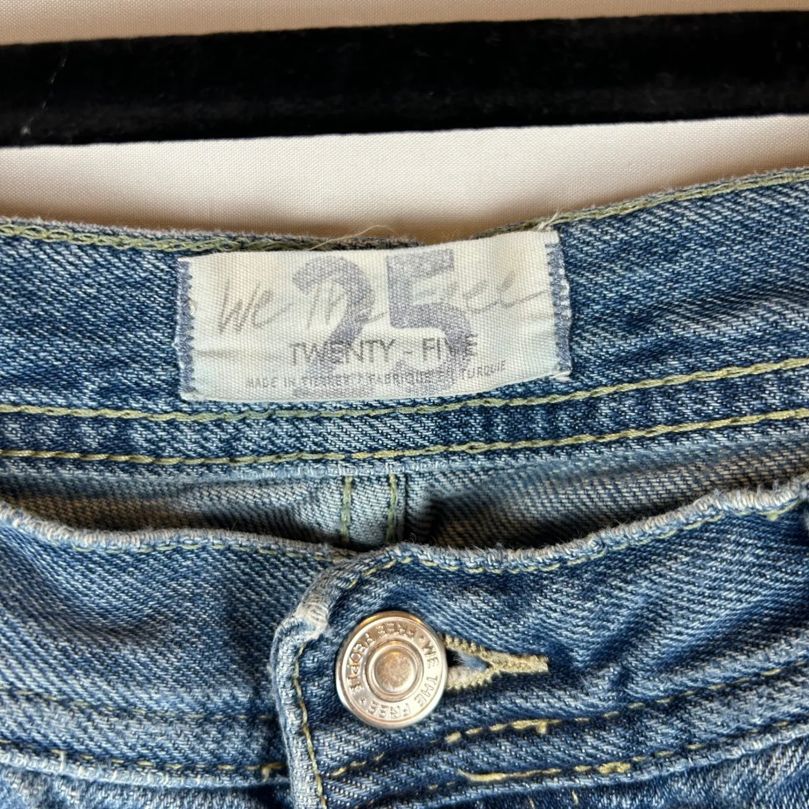 We The Free‎ Maggie Button Fly Denim Cropped Jeans Womens Size 25 Frayed Hem - Image 3