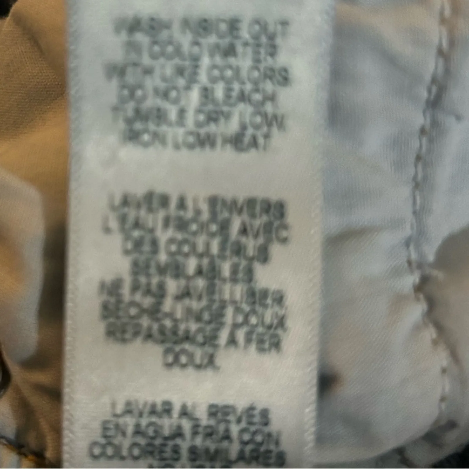 FRAME Denim Heritage California Wide Leg in Coldwater 24 Raw Cut Frayed Hem - Image 10