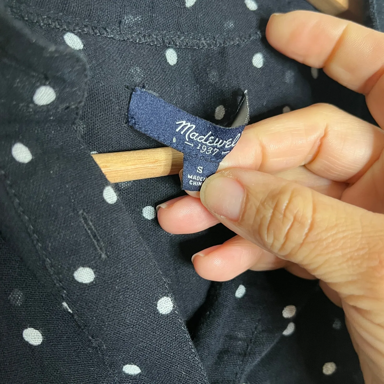 Madewell Womens' Polka Dot Shirred Popover Button Shirt Black White Size Small - Image 4