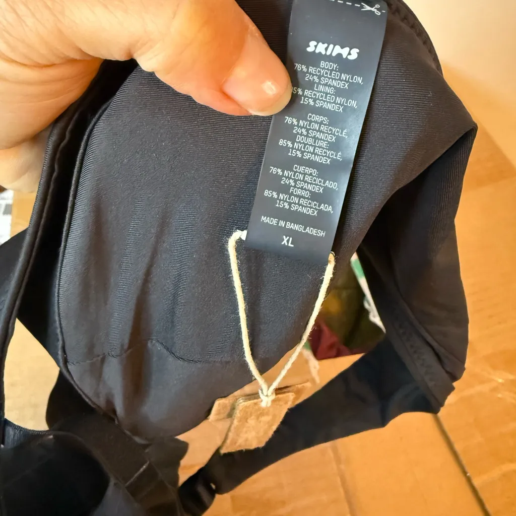 Nwt Skims Swim Black Plunge Bikini Top - Image 5